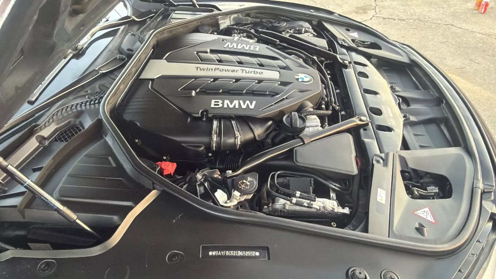 Used 2014 BMW 750Li xDrive AWD/4WD image 33