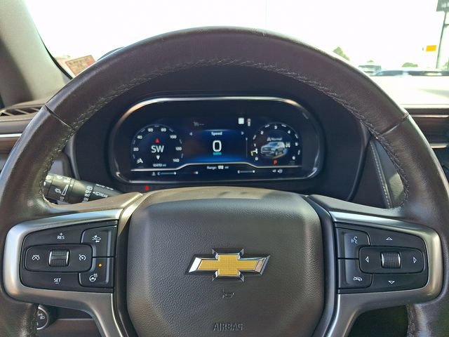 Used 2022 Chevrolet Suburban LT w/ Luxury Package AWD/4WD image 21