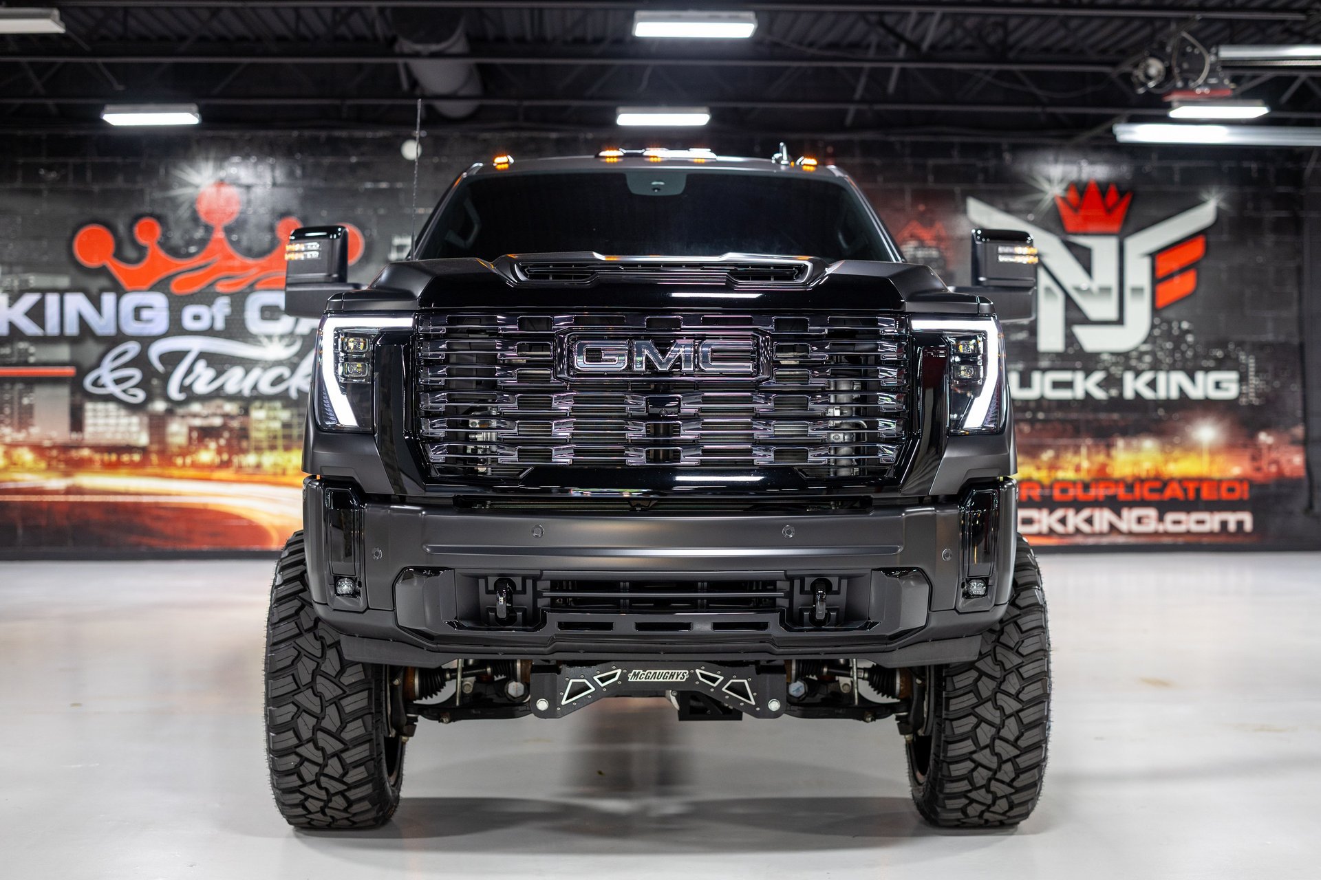 Used 2026 GMC Sierra 3500 Denali Ultimate AWD/4WD image 11
