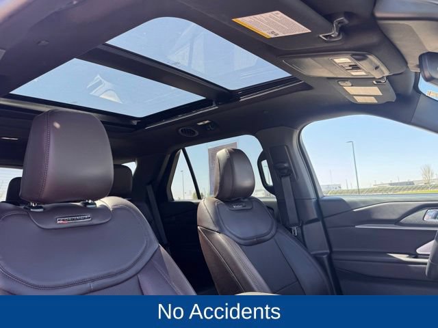 Used 2025 Ford Explorer Platinum AWD/4WD image 22
