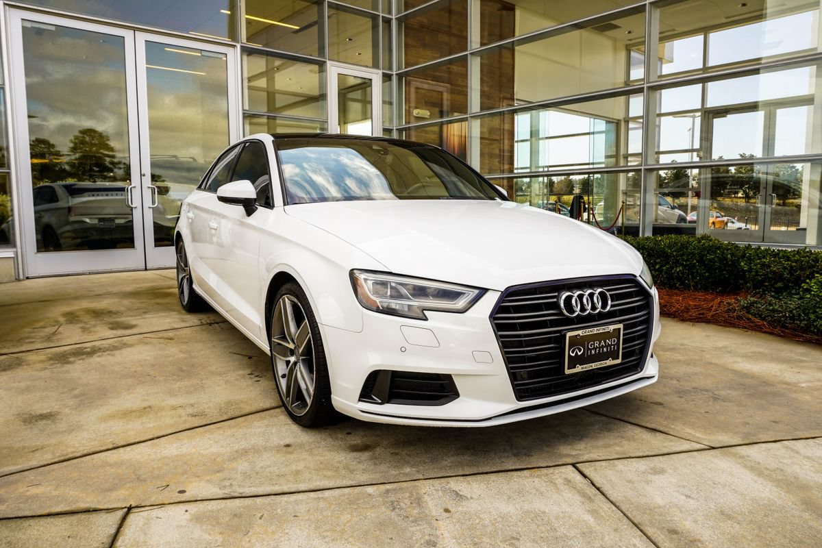 Used 2020 Audi A3 2.0T Premium Plus w/ Premium Plus Package FWD image 4