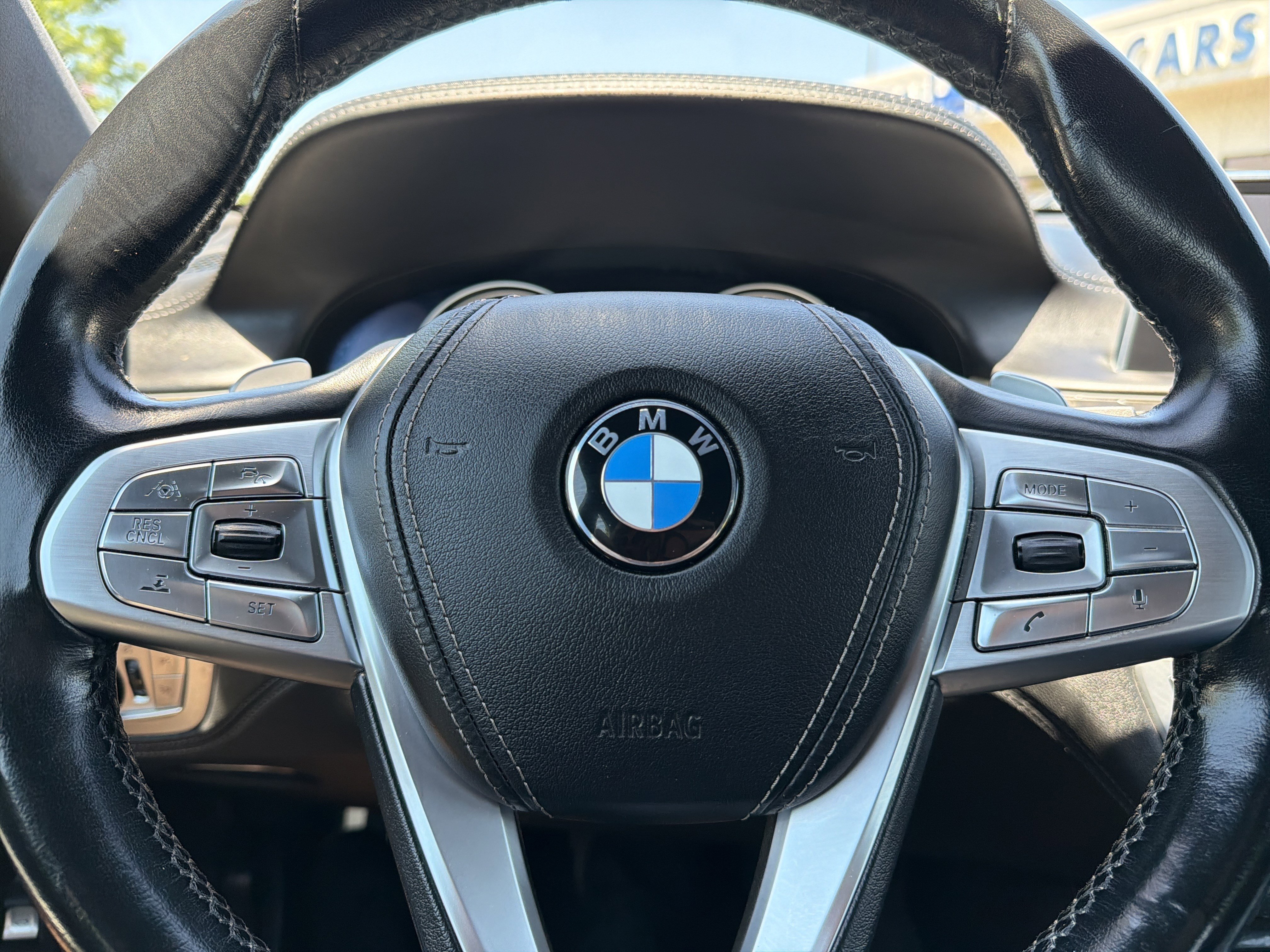 Used 2017 BMW 750i xDrive AWD/4WD image 12