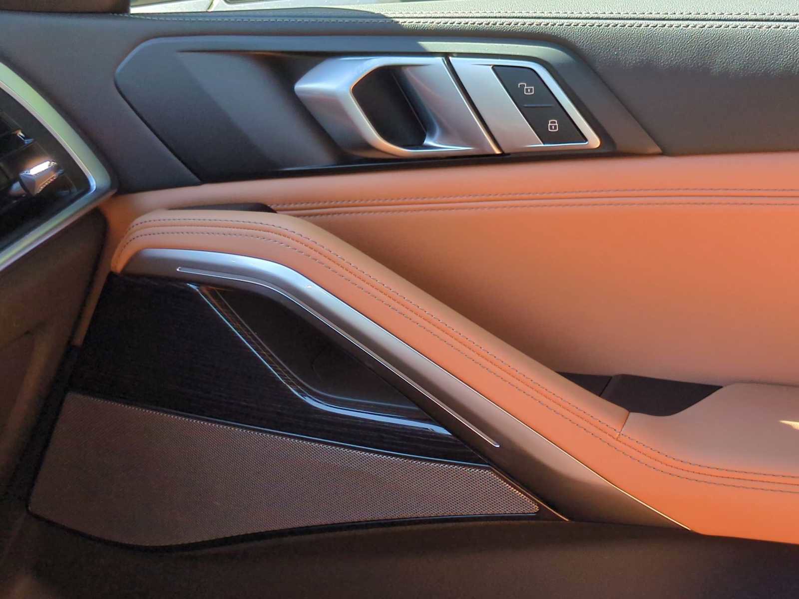 New 2026 BMW X6 xDrive40i image 40