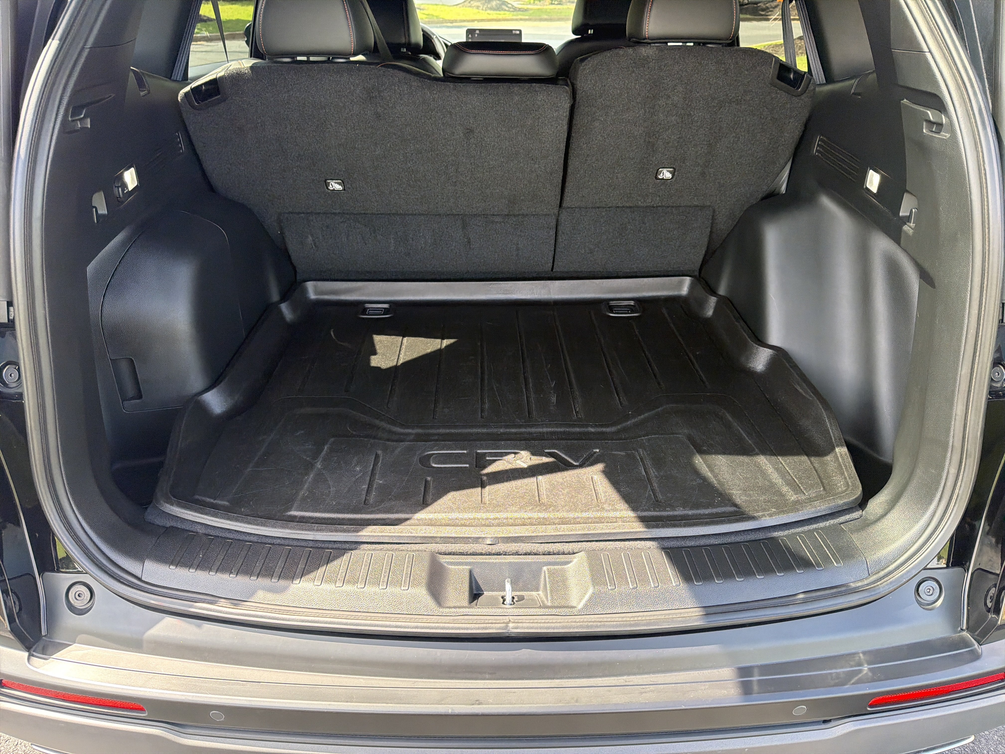 Used 2025 Honda CR-V Sport-L image 30