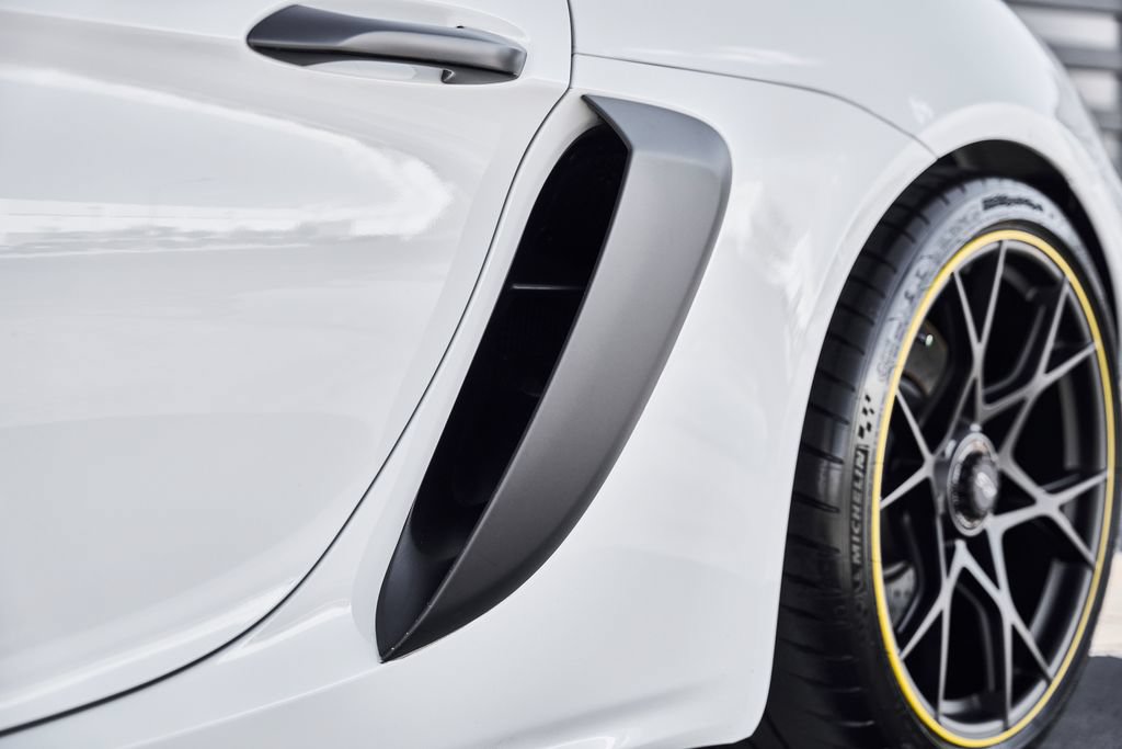 Used 2025 Porsche 718 Boxster Spyder RS RWD image 14