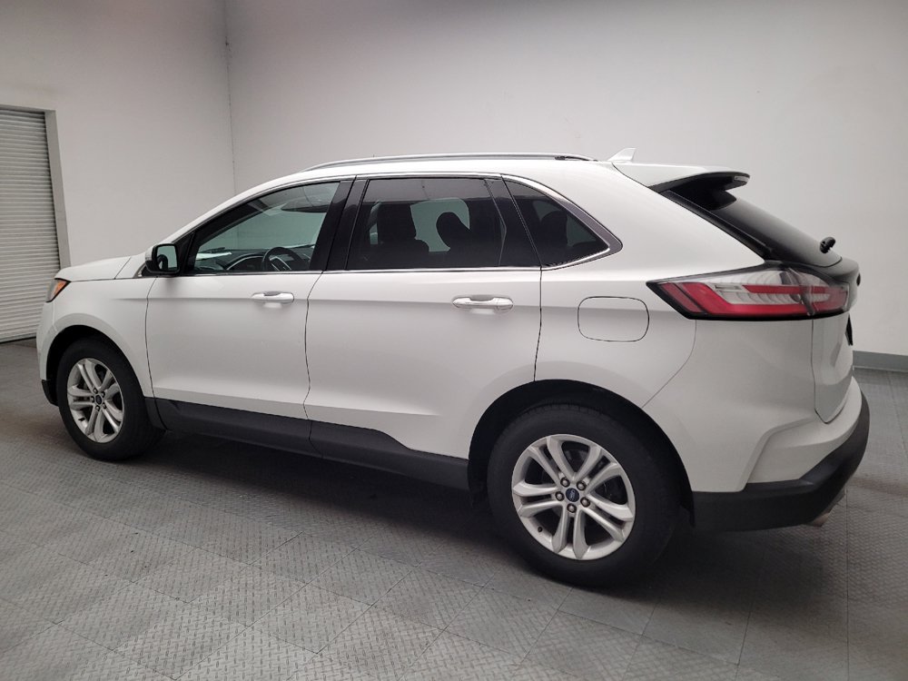 Used 2020 Ford Edge SEL FWD image 3