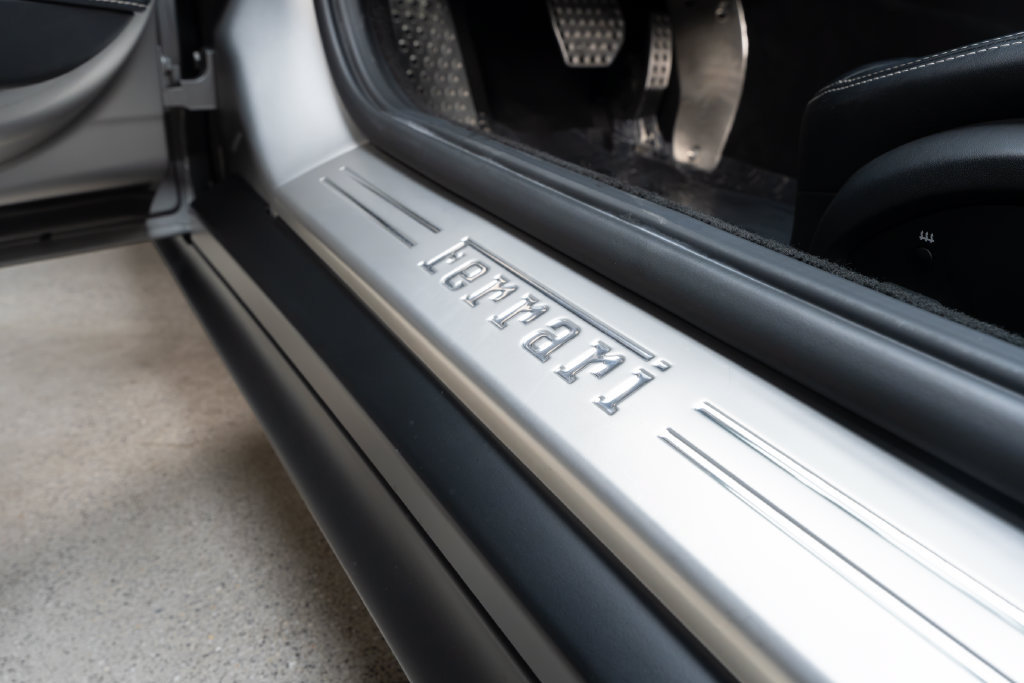 Used 2021 Ferrari 812 GTS RWD image 36