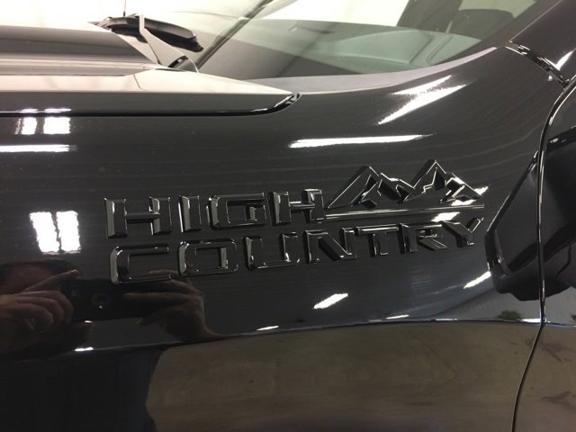 New 2026 Chevrolet Silverado 1500 High Country w/ Midnight Edition image 13