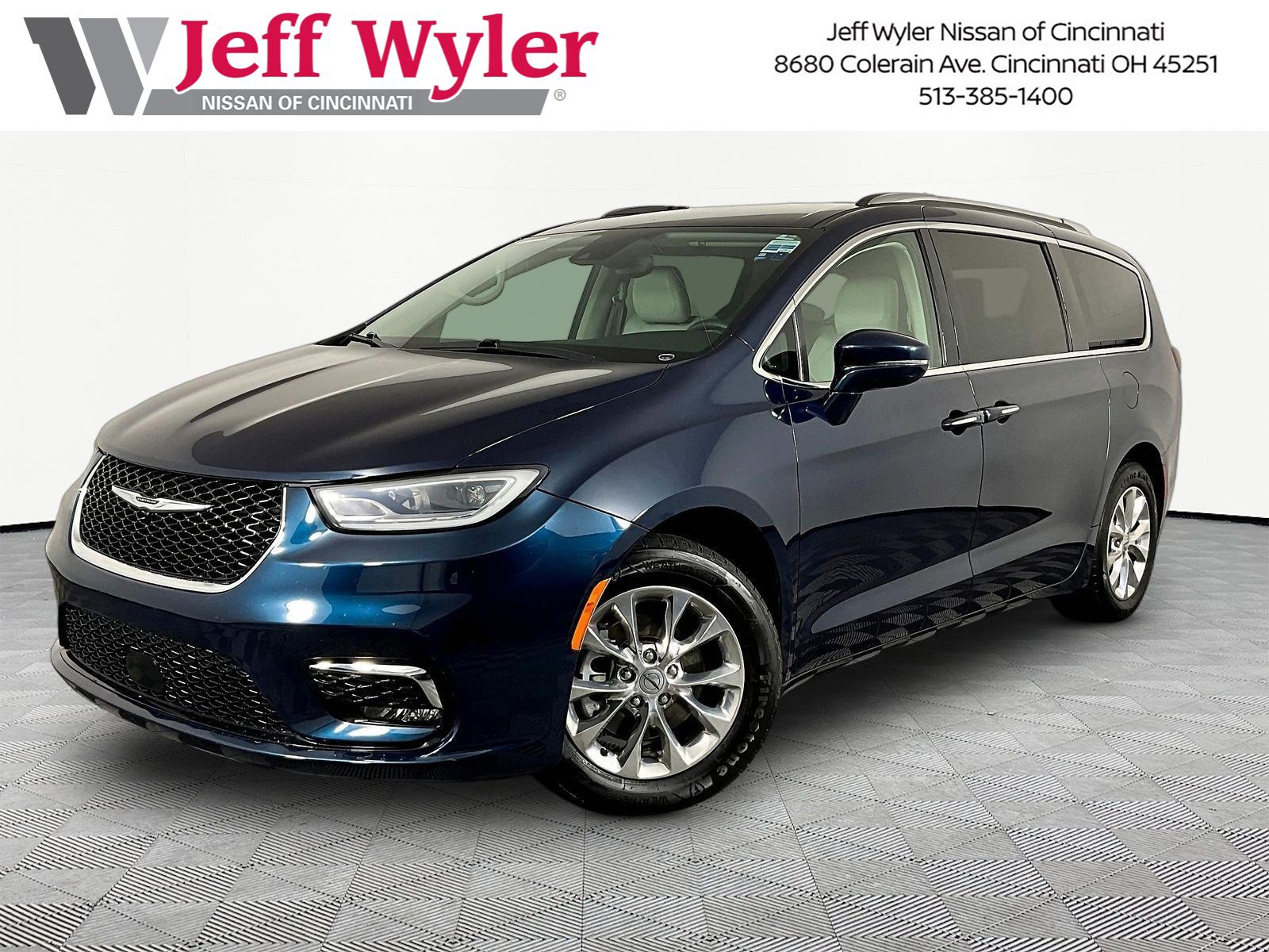 Used 2021 Chrysler Pacifica Touring-L