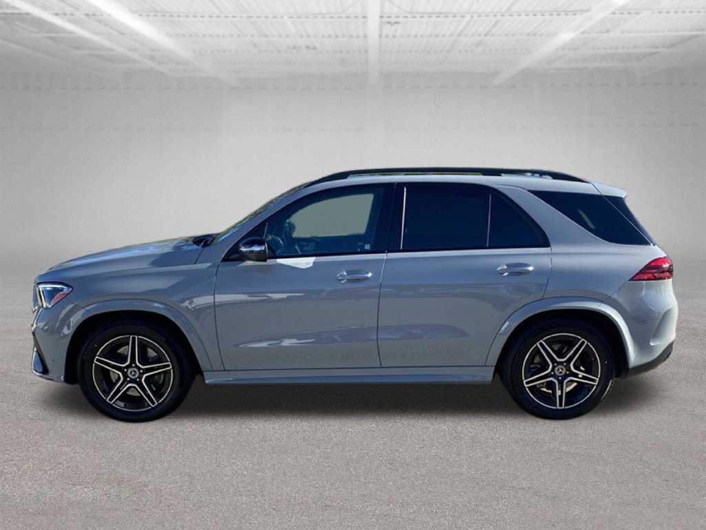 New 2026 Mercedes-Benz GLS 580 4MATIC image 3