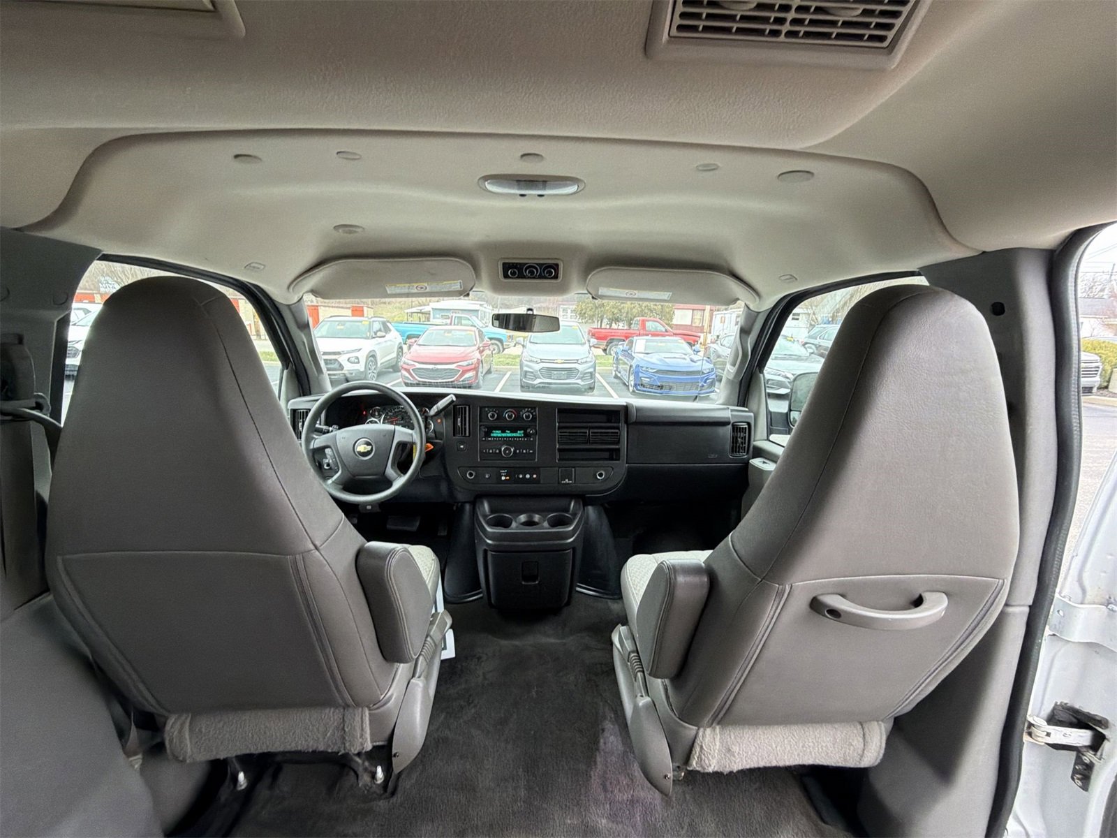 Used 2017 Chevrolet Express 3500 LT w/ LT Preferred Equipment Group image 24