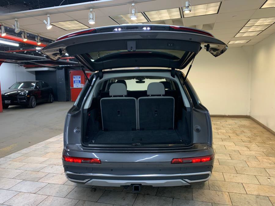 Used 2022 Audi Q7 3.0T Premium Plus w/ Premium Plus Package AWD/4WD image 46