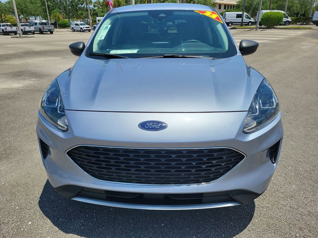 Used 2022 Ford Escape SE w/ Cold Weather Package AWD/4WD image 8