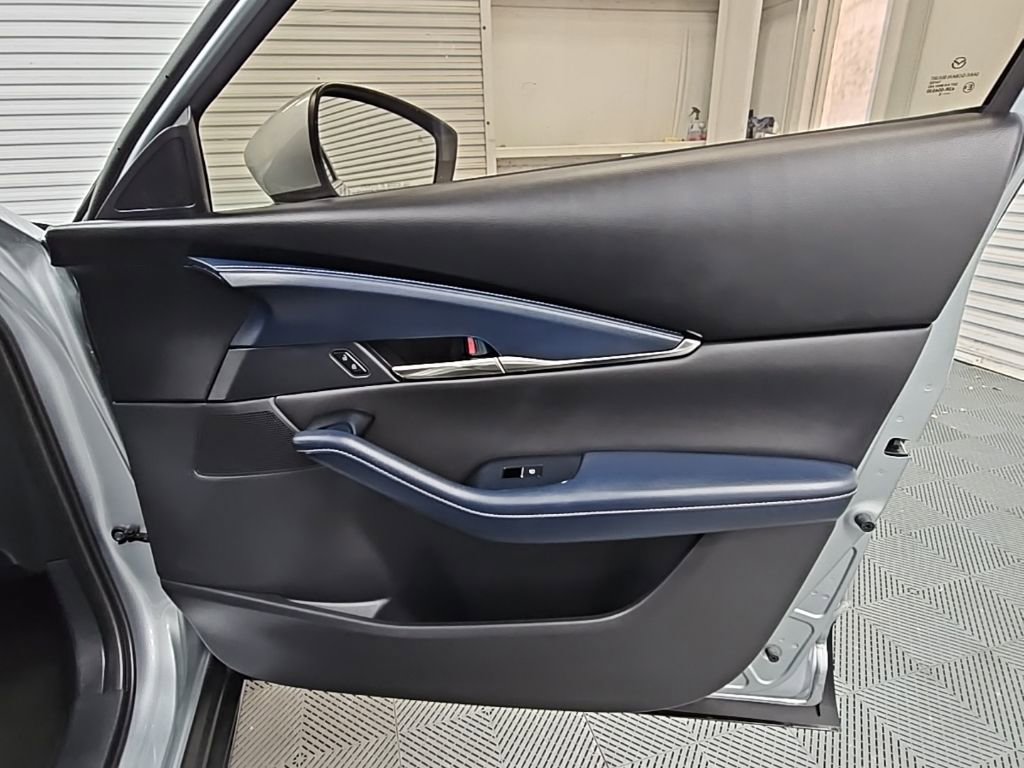 Used 2021 MAZDA CX-30 FWD 2.5 S w/ Preferred Package image 38