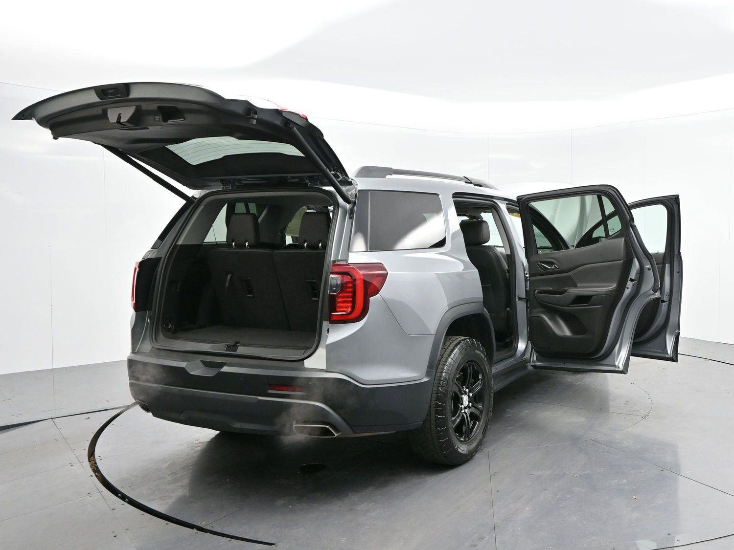 Used 2023 GMC Acadia AT4 w/ Technology Package image 51