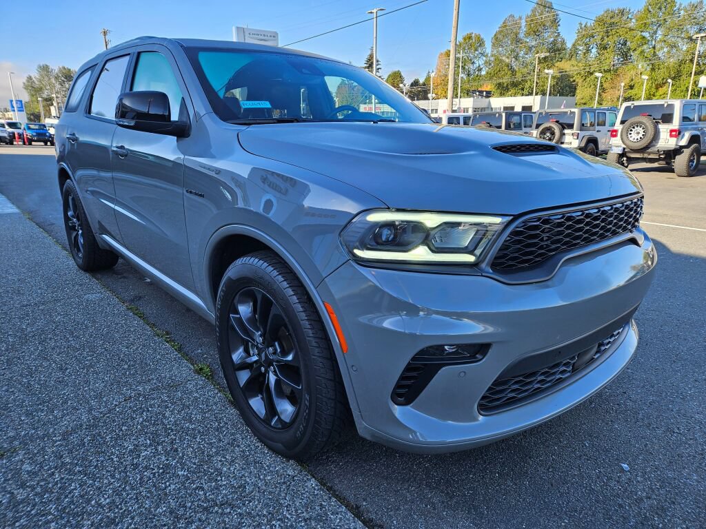 Used 2023 Dodge Durango R/T w/ Blacktop Package AWD/4WD image 7