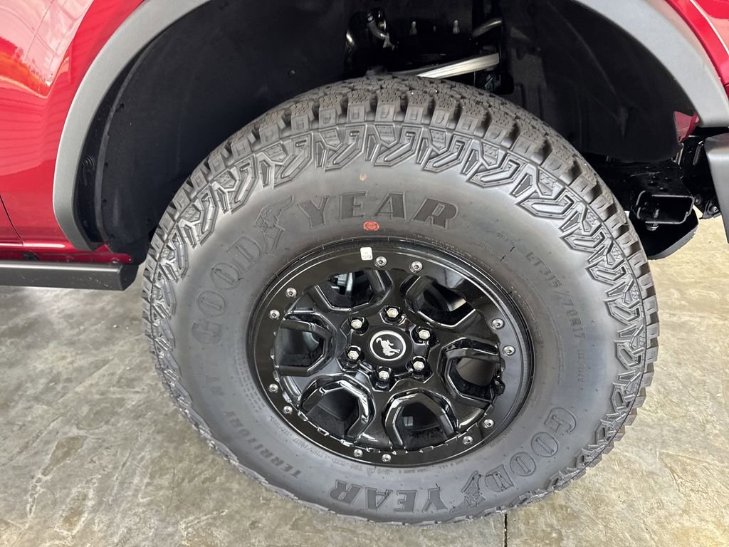 New 2025 Ford Bronco Big Bend w/ Black Diamond Package image 9