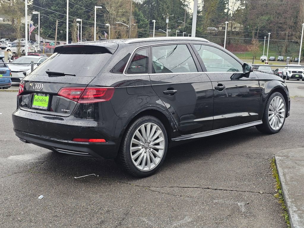 Used 2016 Audi A3 e-tron Premium Plus w/ Premium Plus Package image 7