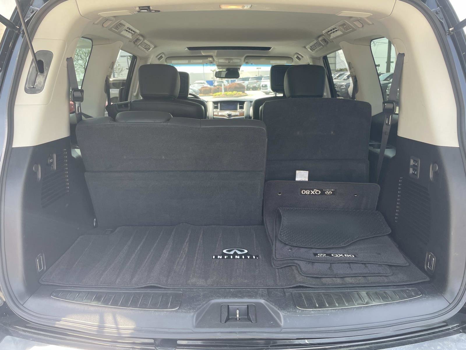 Used 2017 INFINITI QX80 2WD w/ Driver Assistance Package image 8