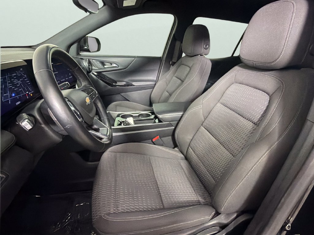 Certified 2025 Chevrolet Equinox LT w/ Safety and Technology Package FWD image 18