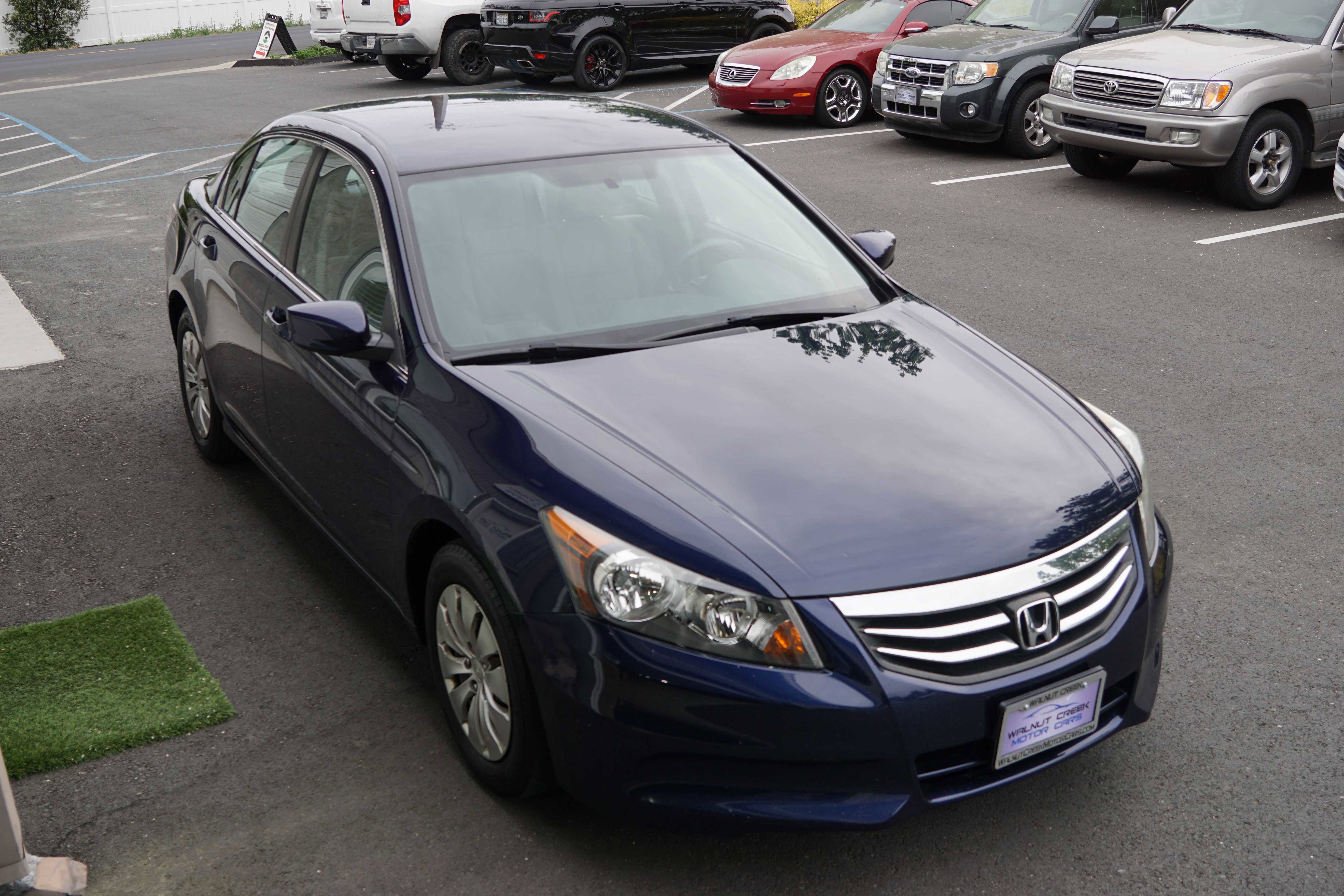 Used 2011 Honda Accord LX image 8