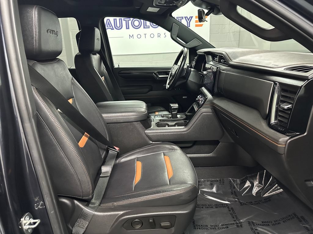 Used 2024 GMC Sierra 1500 AT4 w/ Technology Package AWD/4WD image 20