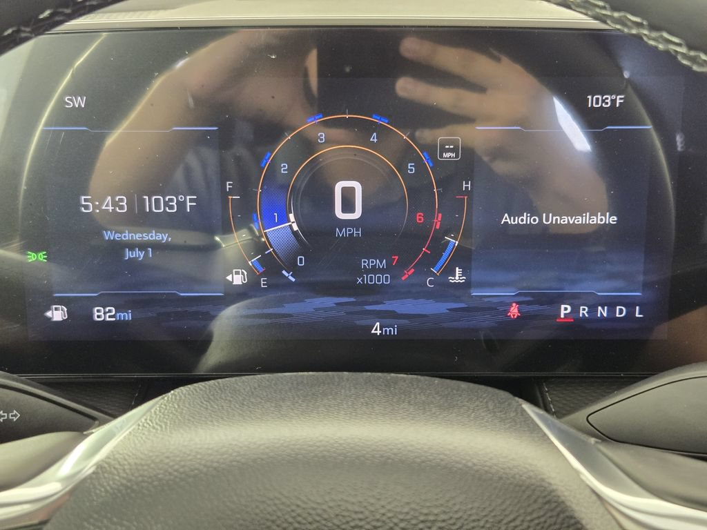 New 2026 Chevrolet Equinox LT w/ Convenience Package II FWD image 17