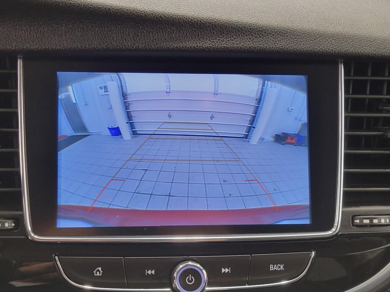 Used 2019 Buick Encore Sport Touring AWD/4WD image 14