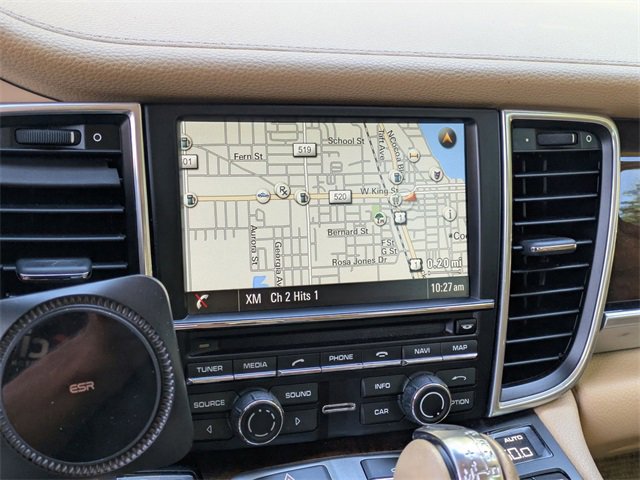 Used 2015 Porsche Panamera 4 image 15