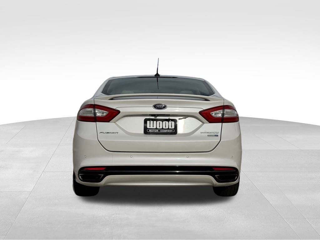 Used 2016 Ford Fusion Titanium image 4