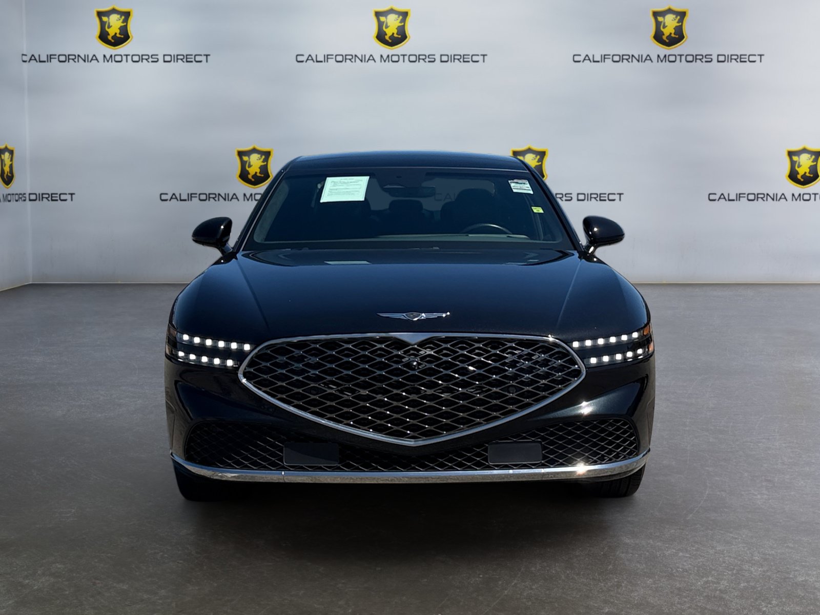 Used 2025 Genesis G90 3.5T AWD/4WD image 2