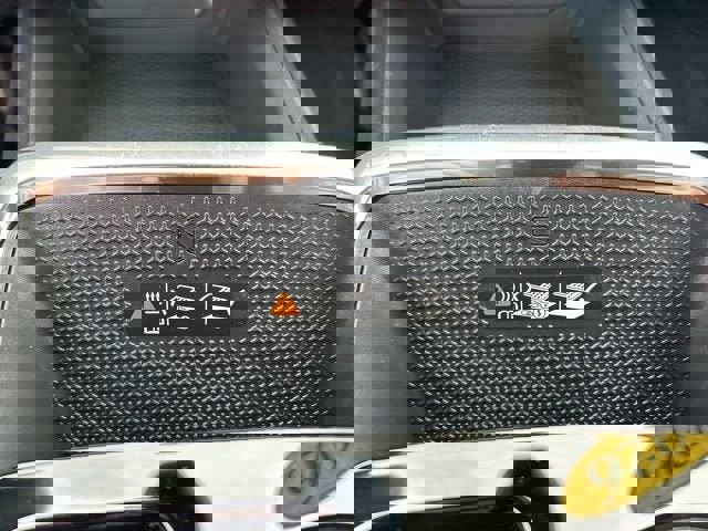 New 2026 Chevrolet Equinox LT w/ Convenience Package II image 15