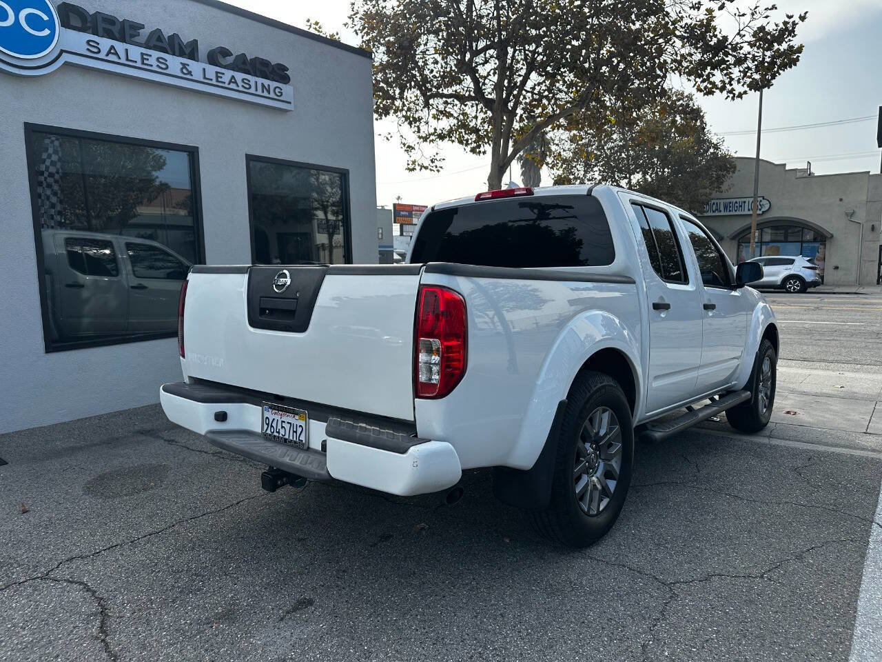Used 2012 Nissan Frontier SV w/ Sport Appearance Pkg image 8
