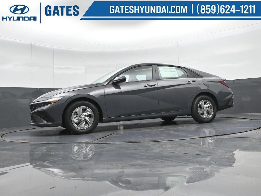 New 2026 Hyundai Elantra SE FWD image 39