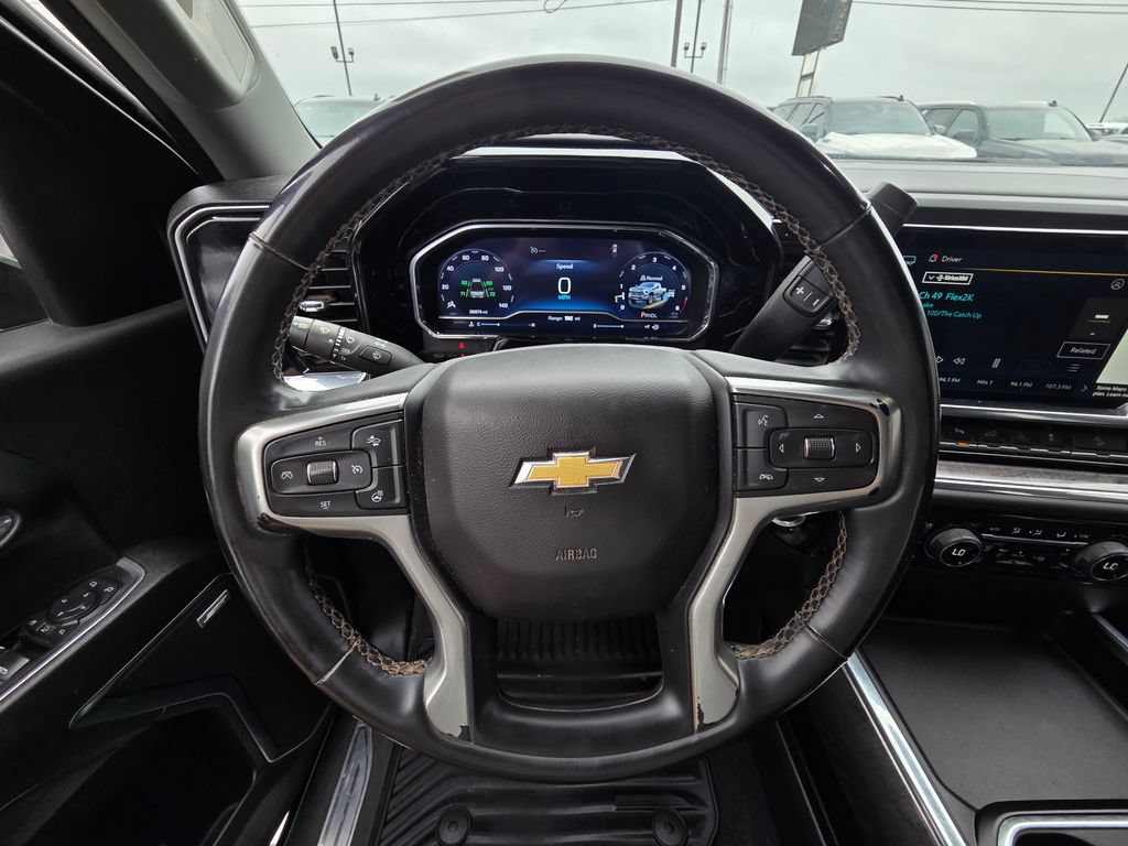 Used 2024 Chevrolet Silverado 2500 LTZ w/ LTZ Convenience Package AWD/4WD image 13