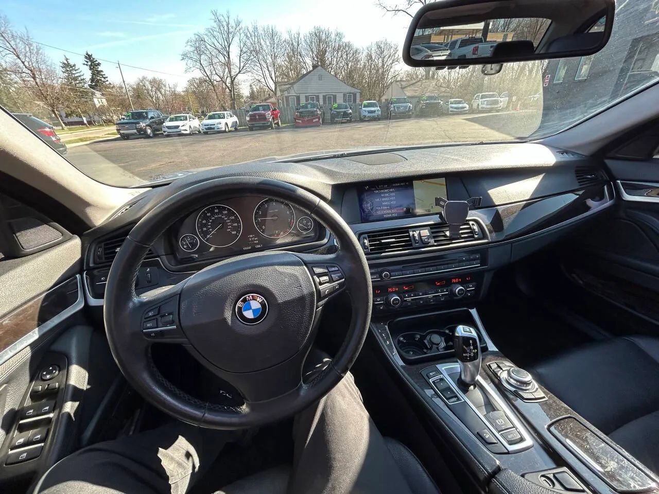 Used 2013 BMW 528i xDrive Sedan AWD/4WD image 4