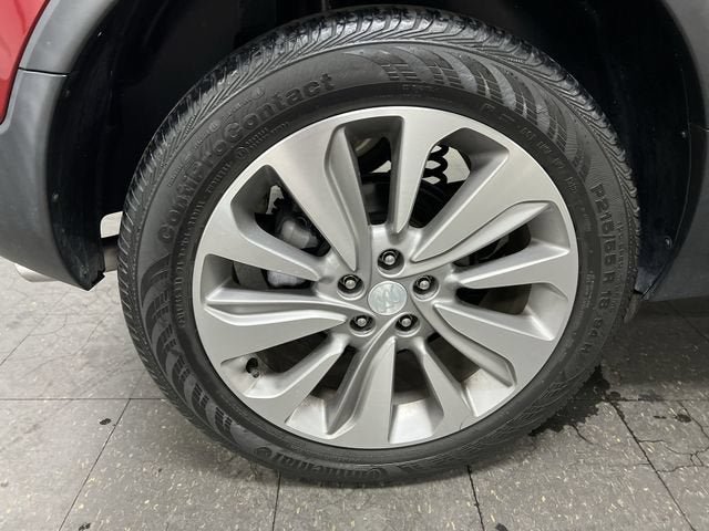 Certified 2020 Buick Encore Preferred FWD image 31