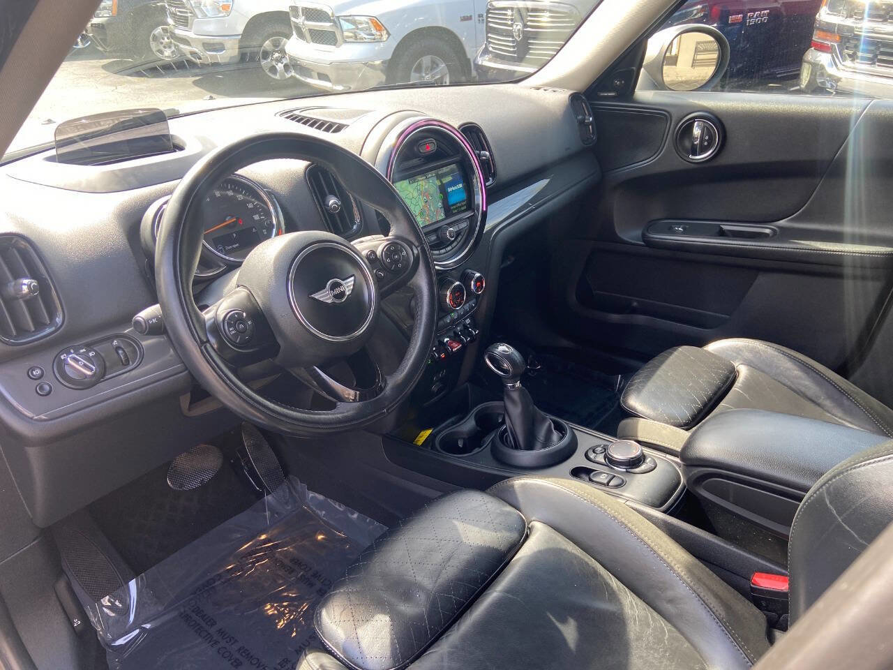 Used 2018 MINI Cooper Countryman Cooper 4dr Crossover image 10