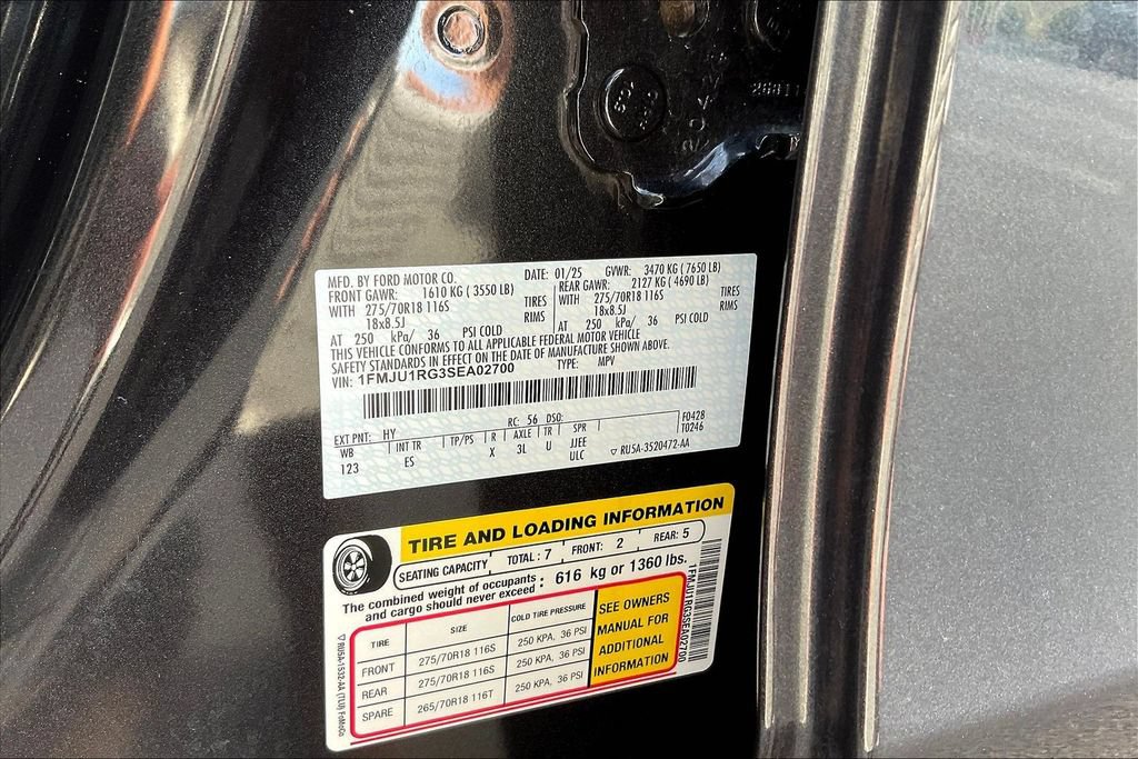 Used 2025 Ford Expedition Tremor AWD/4WD image 19