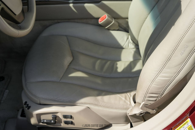 Used 2006 Cadillac XLR RWD image 32