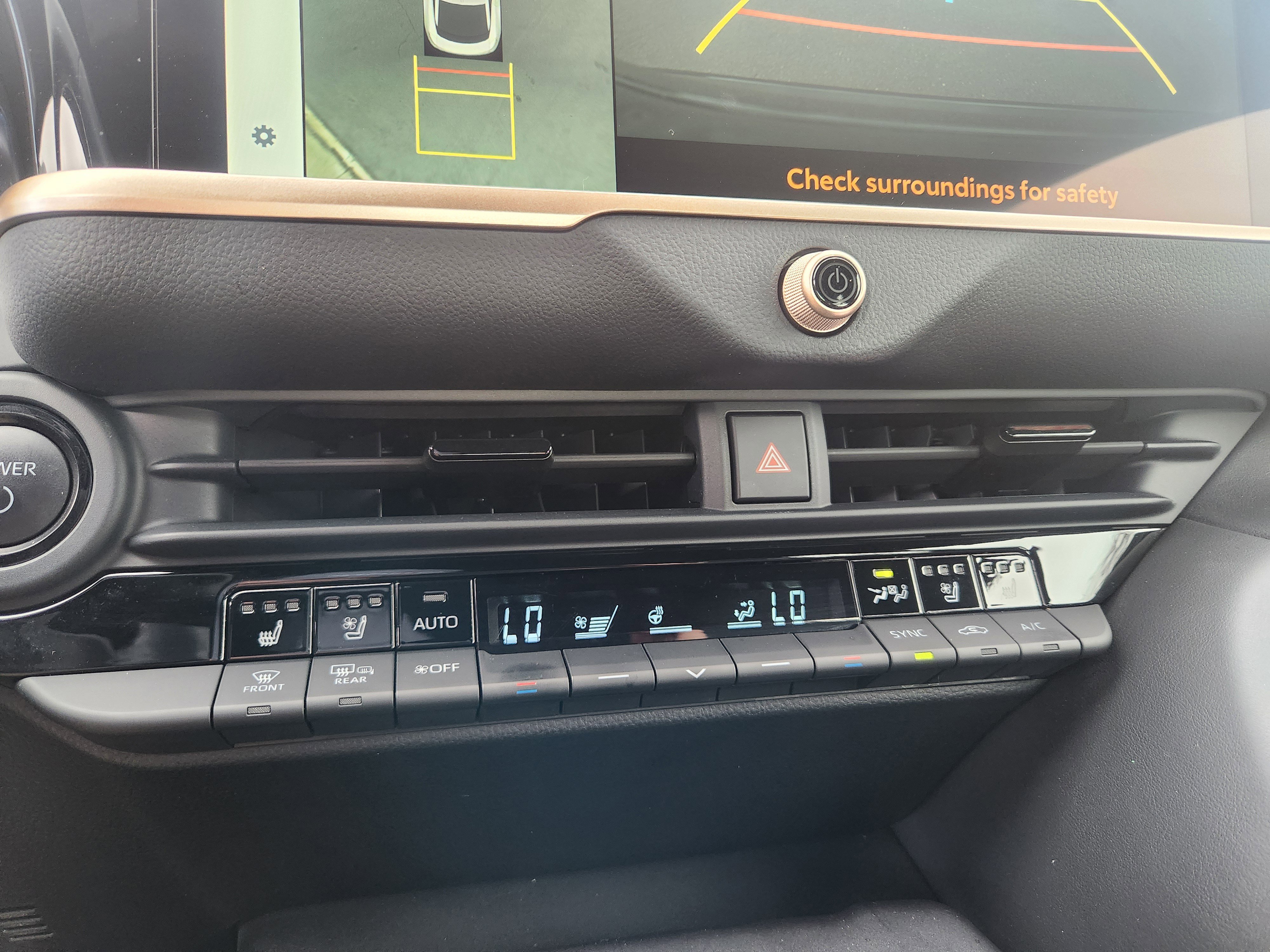 Used 2023 Toyota Crown Platinum image 17