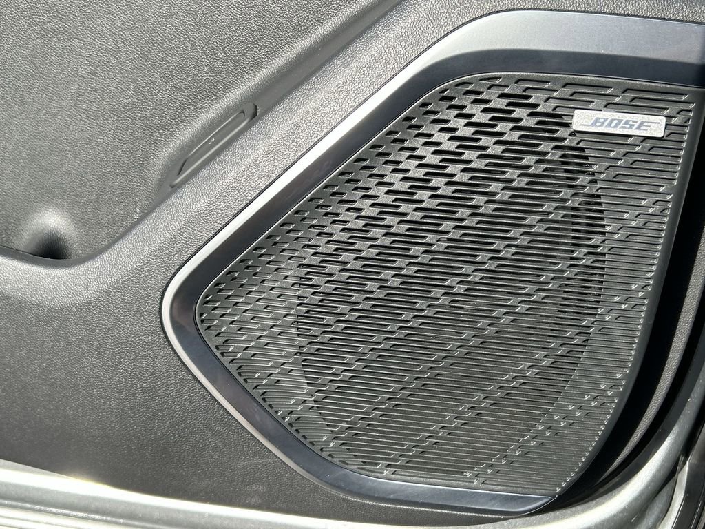 Used 2025 Buick Enclave Preferred w/ Power Package image 24