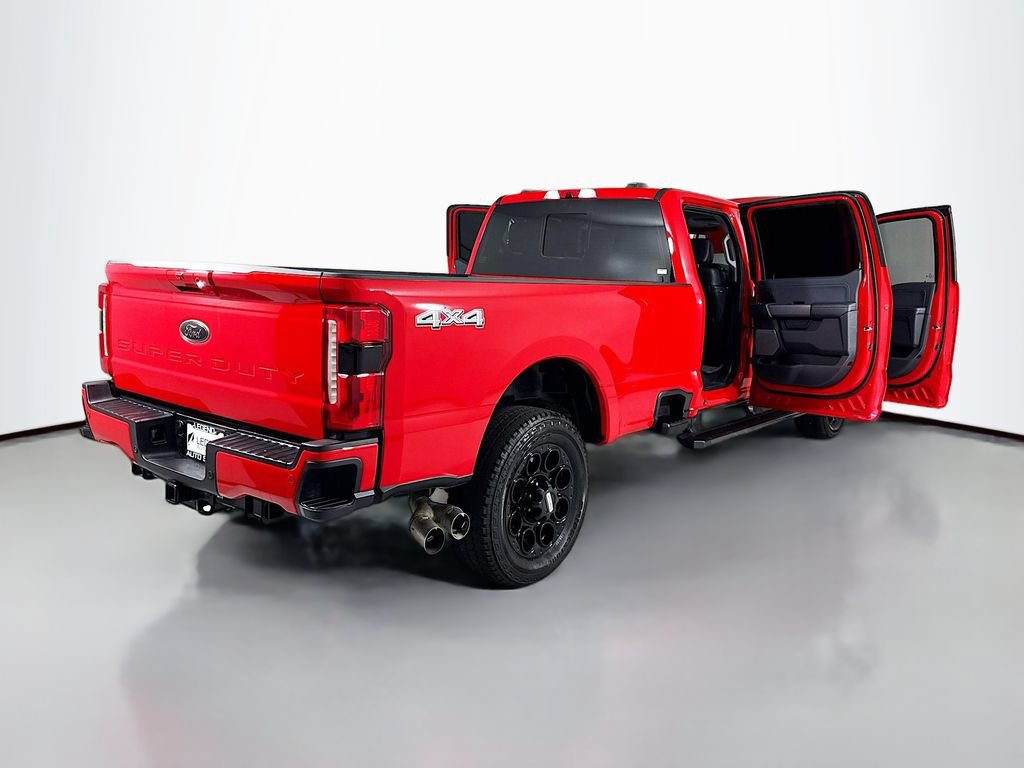 Used 2026 Ford F350 Lariat w/ Black Appearance Package AWD/4WD image 25