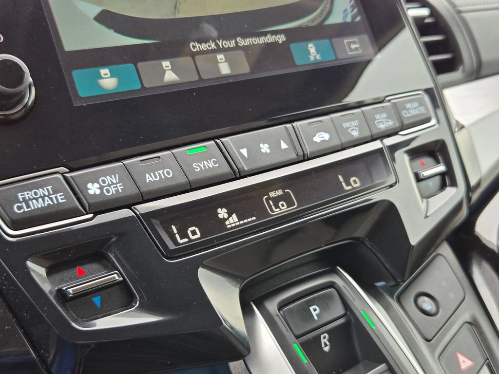 Used 2024 Honda Odyssey Touring image 18
