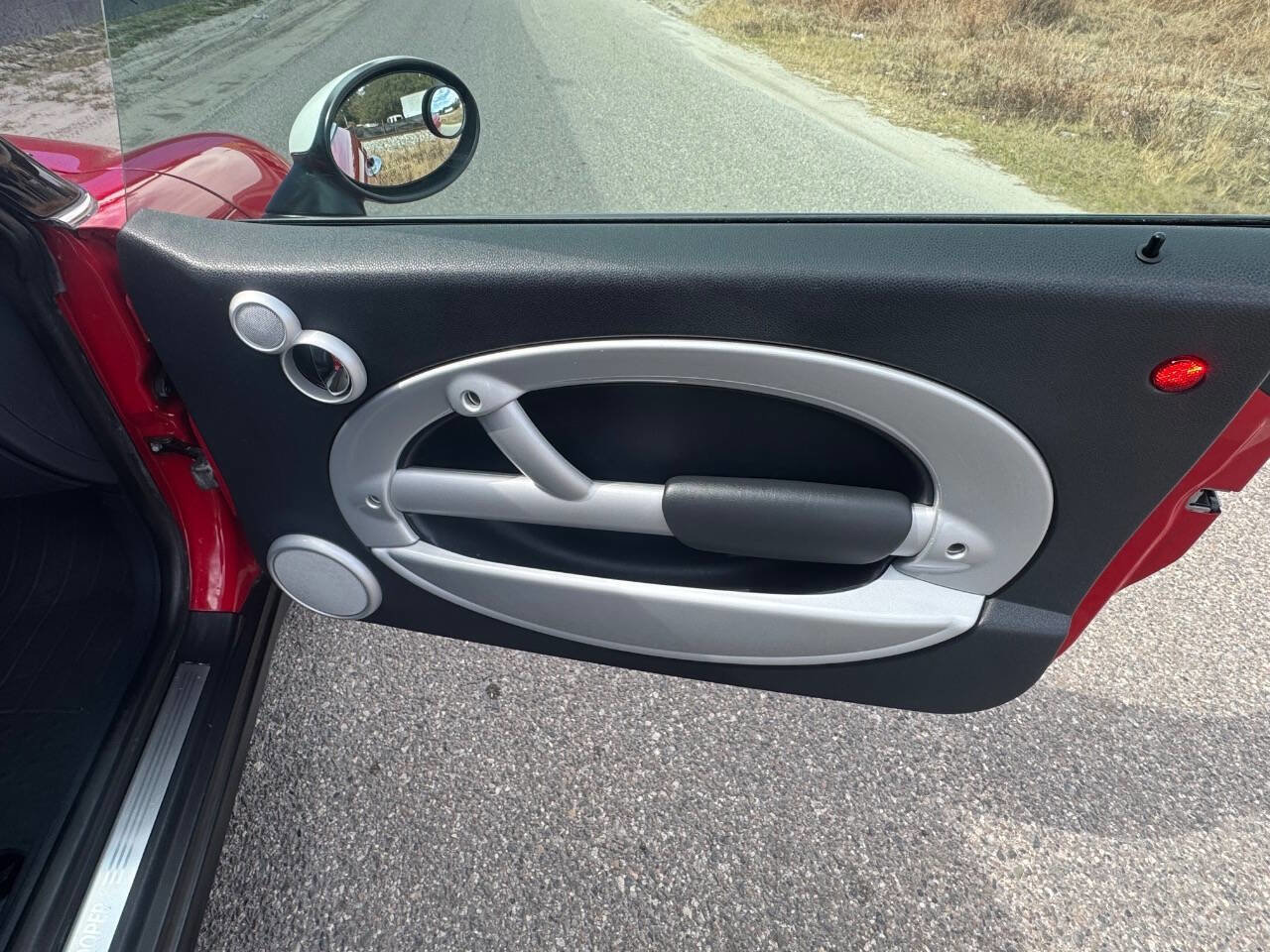 Used 2004 MINI Cooper Hardtop image 19