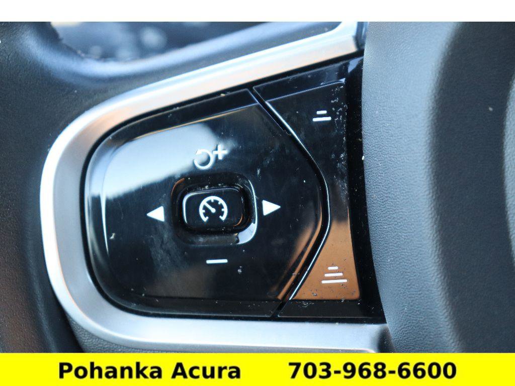 Used 2022 Volvo XC90 T6 Inscription w/ Climate Package image 12