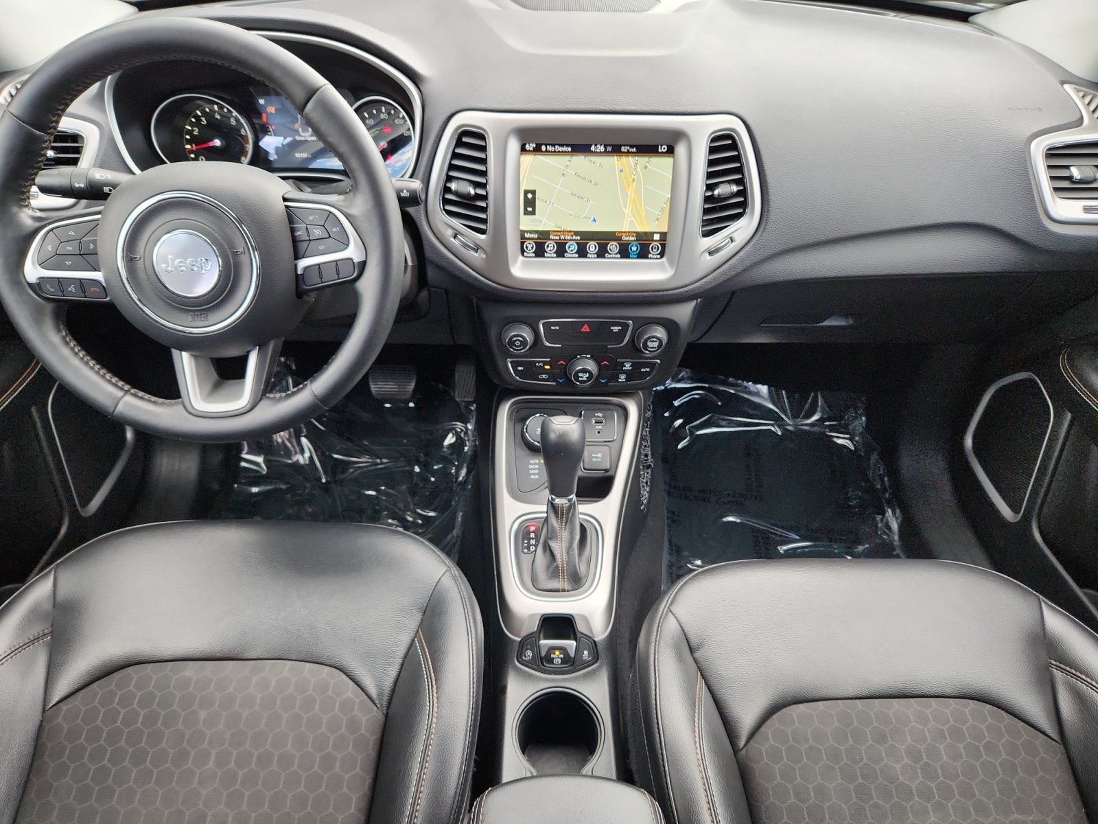 Used 2017 Jeep Compass Latitude w/ Popular Equipment Group AWD/4WD image 19