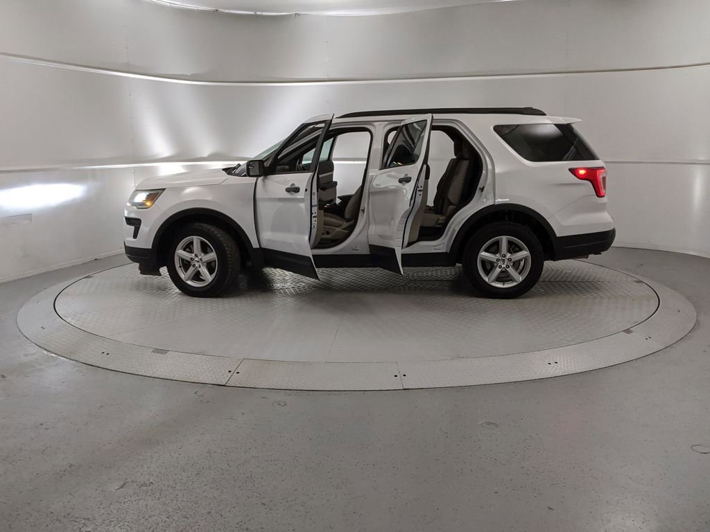 Certified 2018 Ford Explorer 4WD image 11