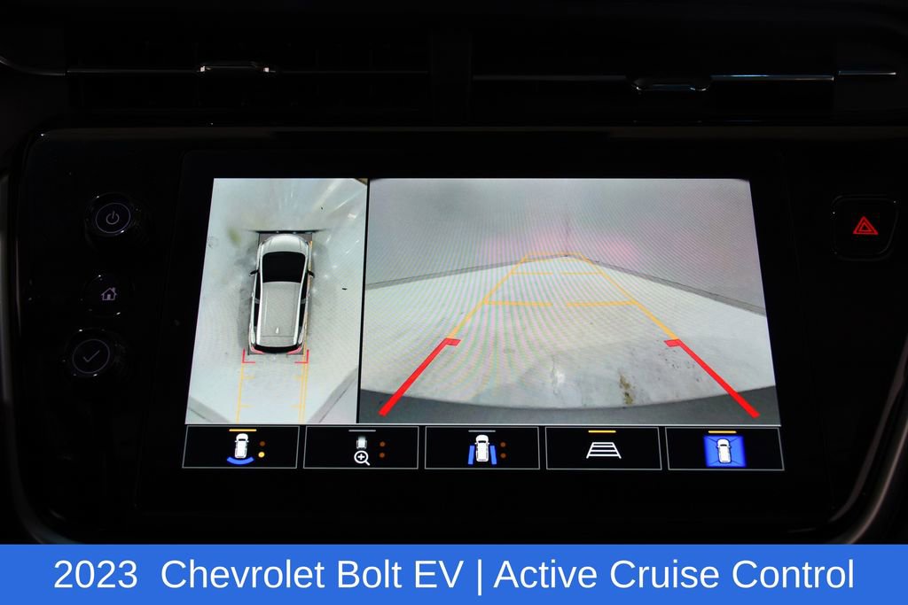 Used 2023 Chevrolet Bolt LT FWD image 14