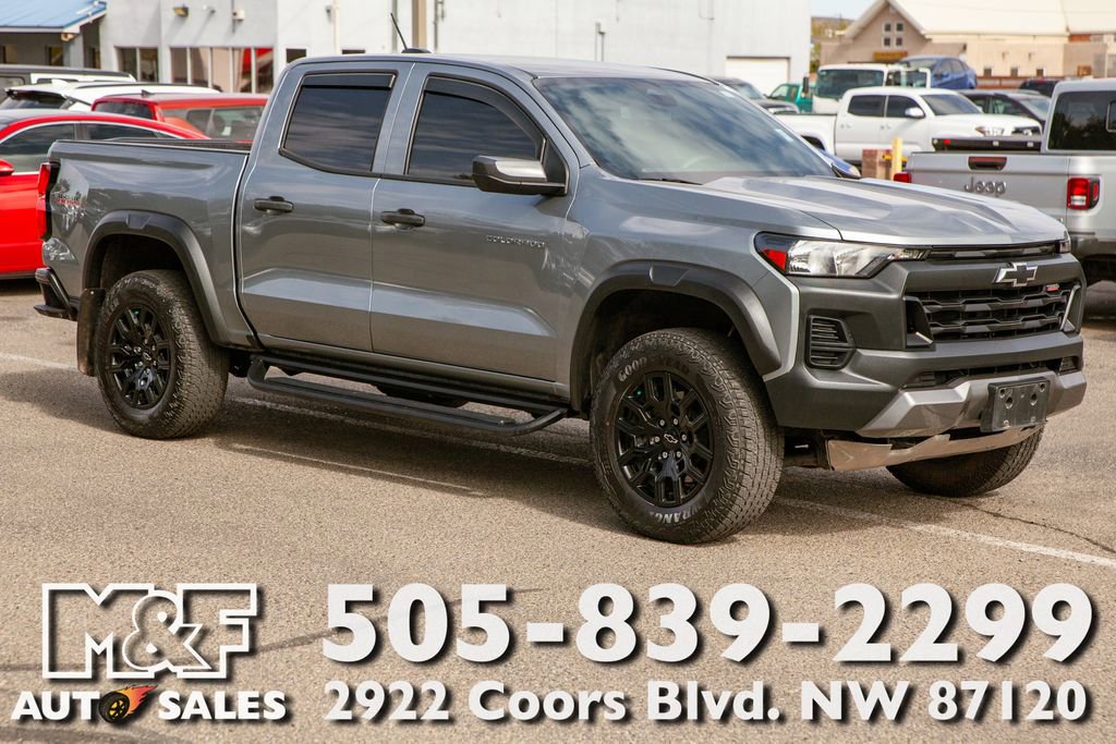 Used 2025 Chevrolet Colorado Trail Boss w/ LPO, Skid Plate Package AWD/4WD image 1